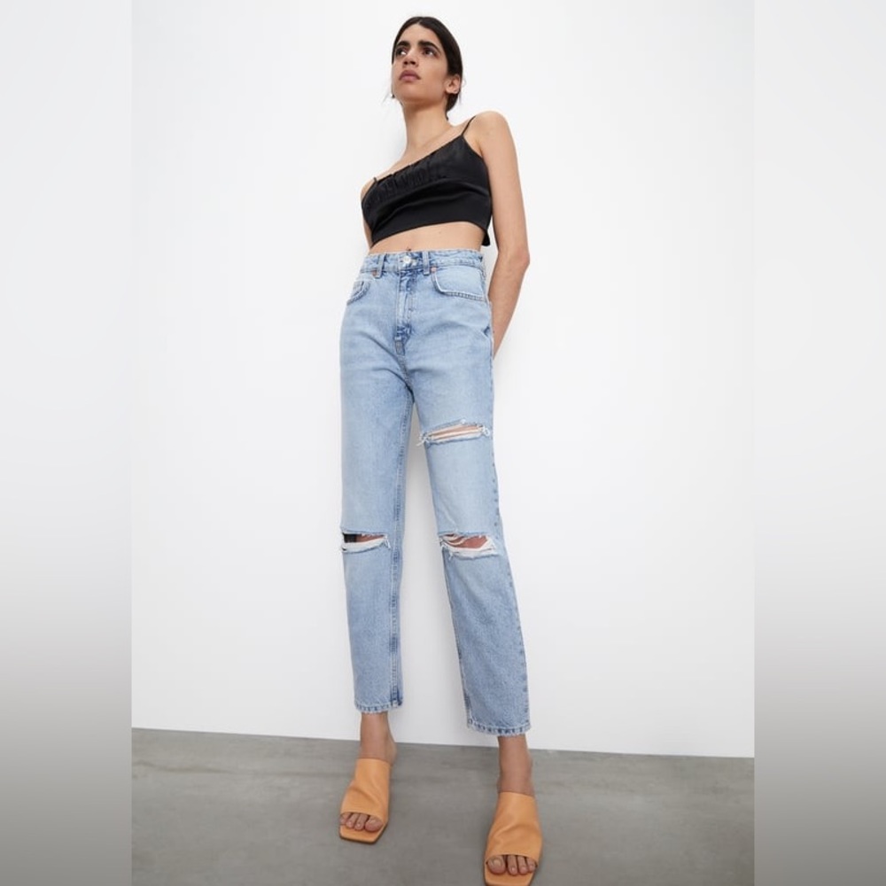 Zara Ripped Mom Fit Jeans
